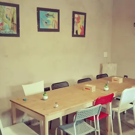 Rural Casa Indie فندق رابينال ديل كامينو